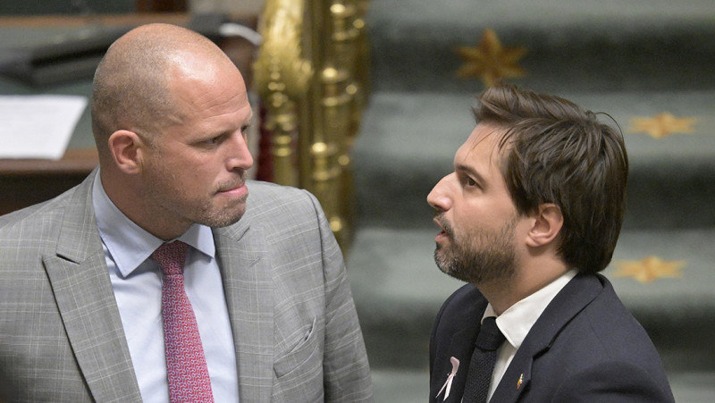 Bouchez en Francken draaien de kazak over Trump: eerst juichen dan ontwaken