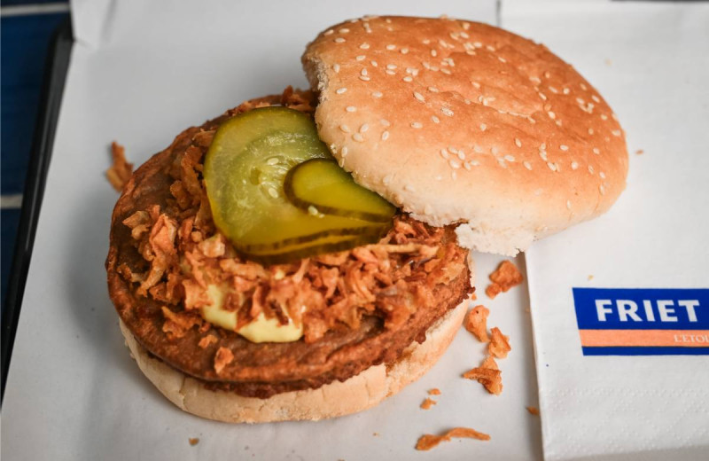 Unieke actie in Kortrijk: Bicky Burger voor 1 euro als beloning voor schoolgaande jeugd