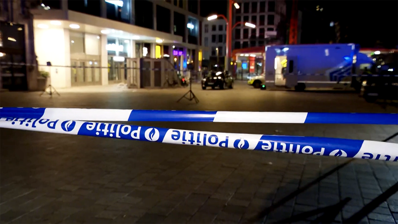 Antwerpen: zes gewonden na steekpartij op Operaplein: politie spreekt van poging tot moord