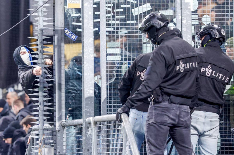 Europese nachtmerrie: wat ging er allemaal mis voor de Genk-supporters in Utrecht?