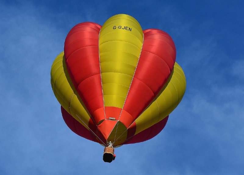 Cremerie Foubert lanceert luchtballon in Zwitserland