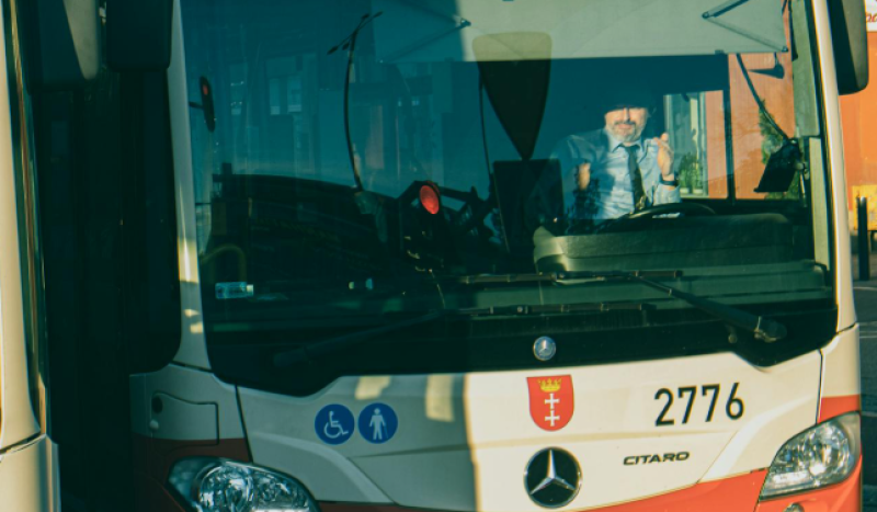 Nederland: bedrijf haalt dieselbussen opnieuw van stal wegens laadproblemen elektrische bussen