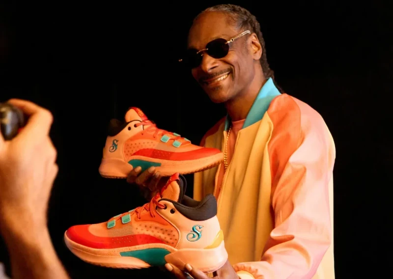 Snoop Dogg gaat van rapper naar voetbalbobo