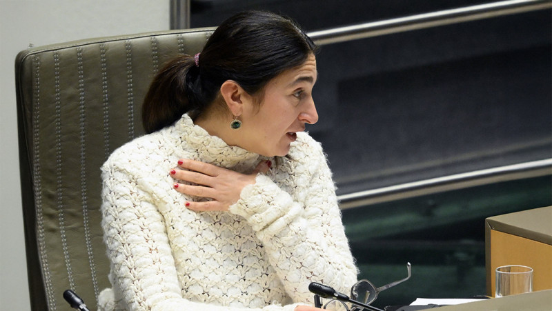 Demir: besparen onder het mom van afschaffen van godsdienstlessen