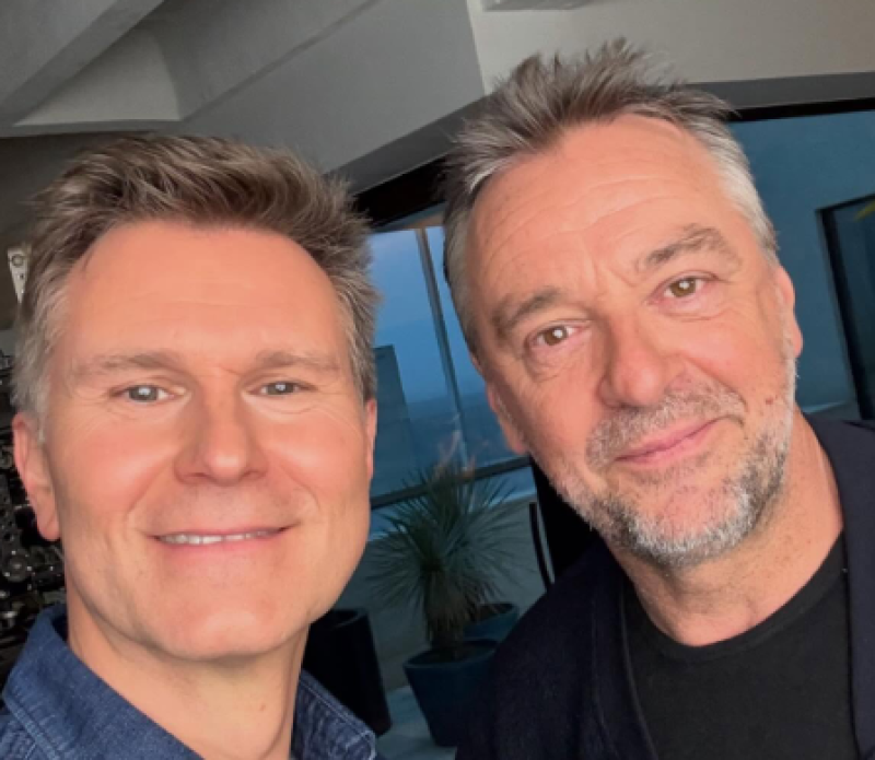 📸Wat brengt de toekomst voor Tom Waes? Wim De Vilder lijkt het antwoord te weten in 'Over vijf jaar'
