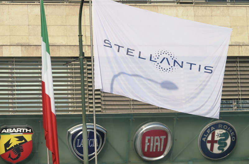 De wederopstanding van het duivelssap: Stellantis haalt de diesel uit het graf en zet ’m weer in de showroom