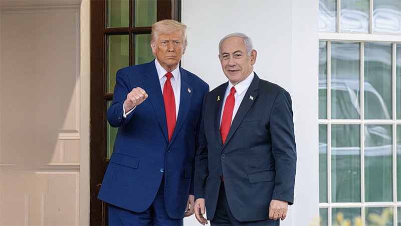 Trump woedend omdat Netanyahu nog geen gratie kreeg voor corruptie en looft hem voor diens oorlogsprestaties