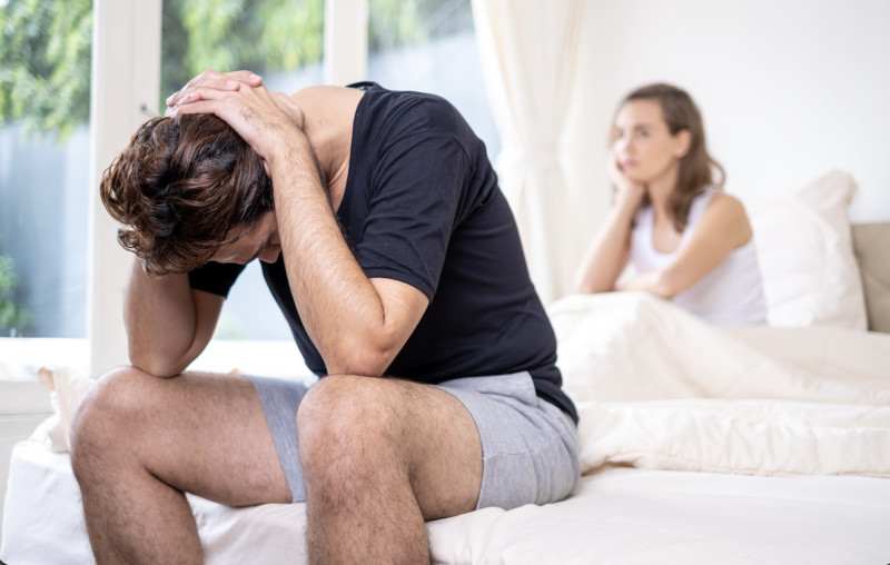 Waarom mannen wél verliefd worden op hun f*ckbuddy, maar vrouwen zelden op die van hen
