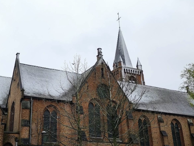 Werken gestart aan Sint-Eligiuskerk in Ettelgem: op 20 meter hoogte het West-Vlaamse landschap verkennen
