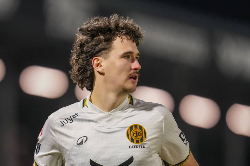 🎥 "Arrogante jongetjes": Belgische verdediger toont duidelijk zijn frustratie na match tegen Jong PSV