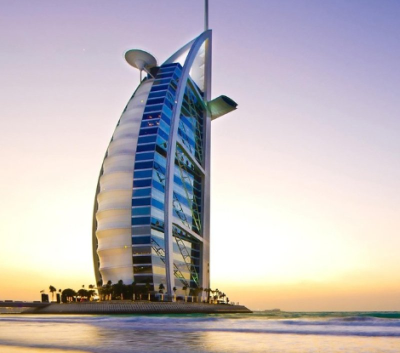 Moeder en dochter uit Brugge vast in Dubai