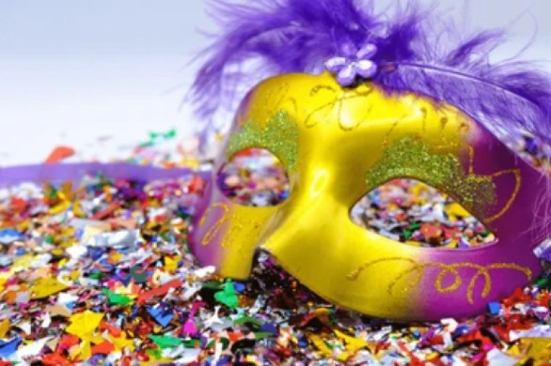 51ste carnavalsstoet doet Ekeren daveren: Duitsers zakken opnieuw af voor "feest volletoet"