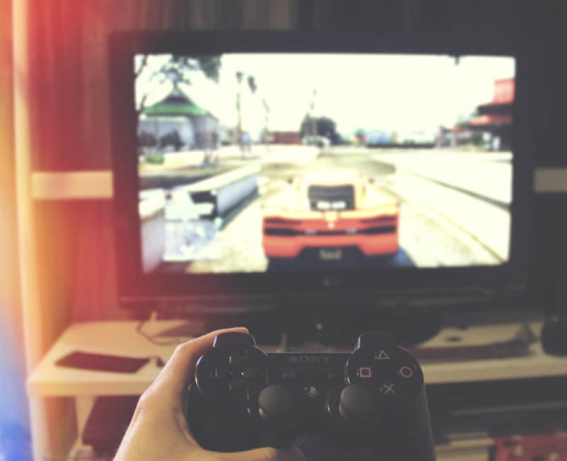 Sony onder vuur voor prijzen digitale games