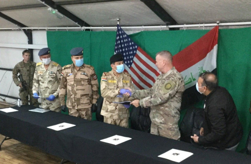 Oorlog in Iran - Italiaanse basis in Irak geraakt door raket