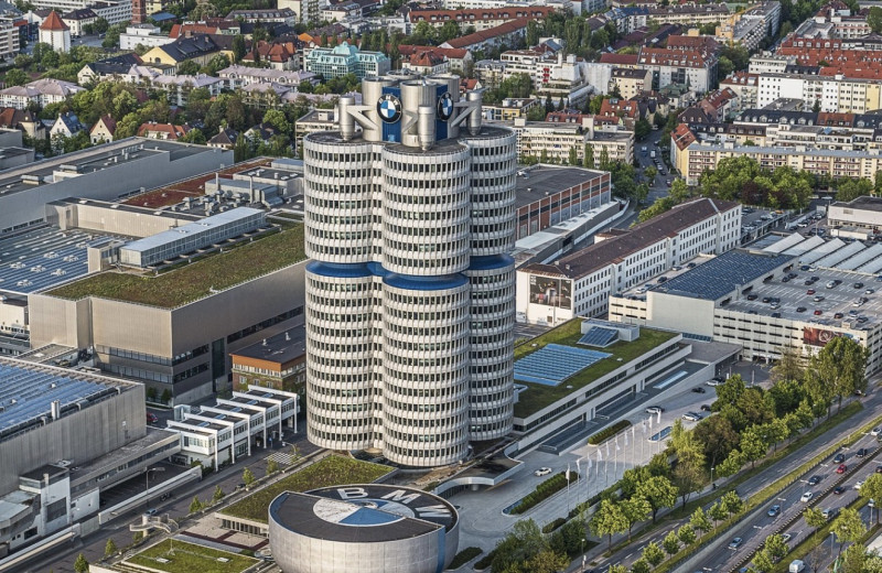 Duitse auto-industrie in crisis? Misschien moet Brussel ook eens in de spiegel kijken