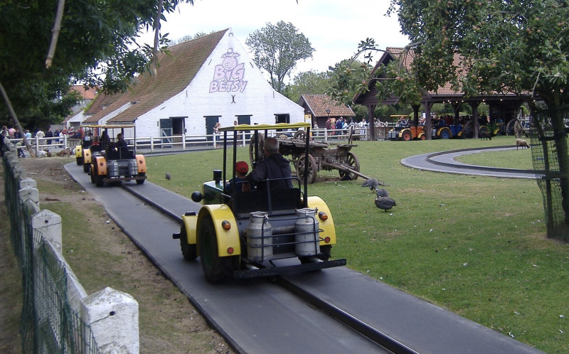 Brand aan attractie De Tractors in Plopsaland snel onder controle