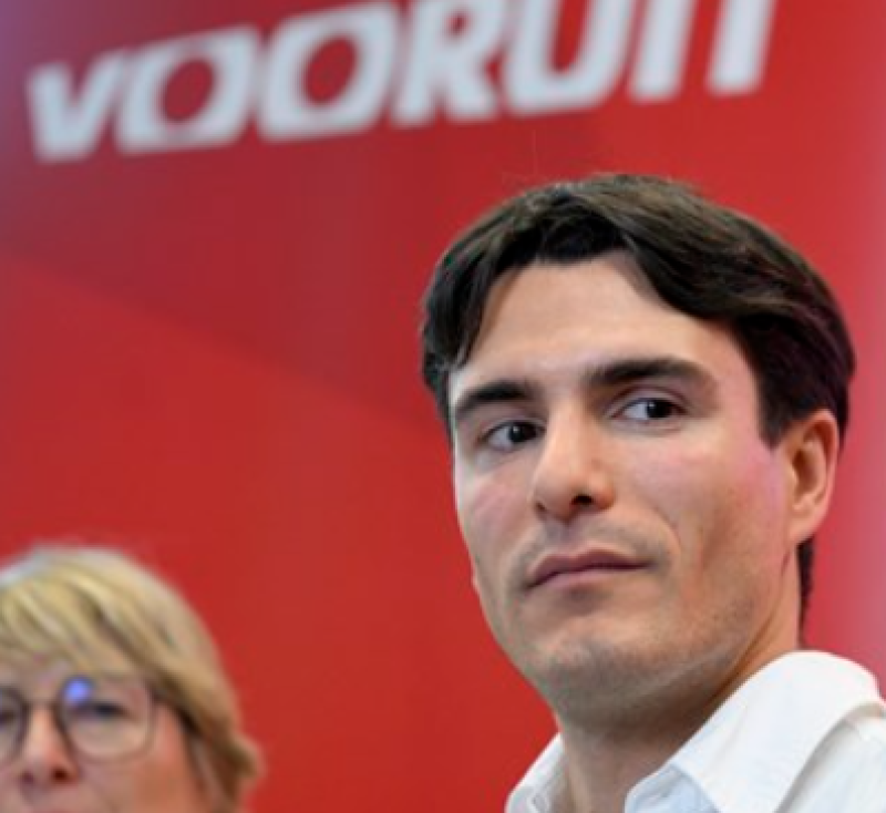 Conner Rousseau bezoekt Kortrijk voor Vooruit lentereceptie