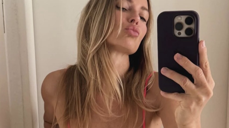 📸 Selfiequeen Sylvie laat zien dat er wel meer mooie dingen uit Stuttgart komen