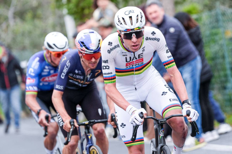 🎥 Valpartij kleurt Milaan-Sanremo, waar ook Belgisch succes is te noteren