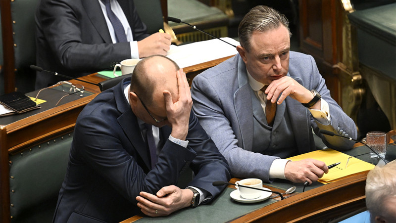 Geen geld volgens De Wever, wel noodmaatregelen volgens links