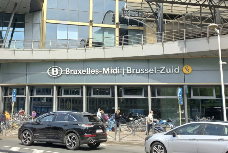 Verhoogd politietoezicht in Brussel-Zuid na valse bommelding op Zuidstation