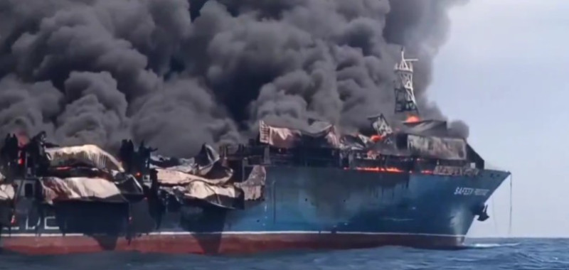 🎥 Bemanningslid doet zijn verhaal over ravage op Thais schip in beruchte Straat van Hormuz: “Het is tijd voor jou om te rusten”