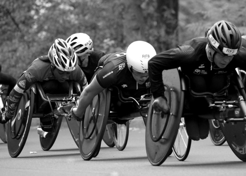 Rolstoelrace op de Heizel: woonzorgcentrum Saphir uit Laken pakt goud