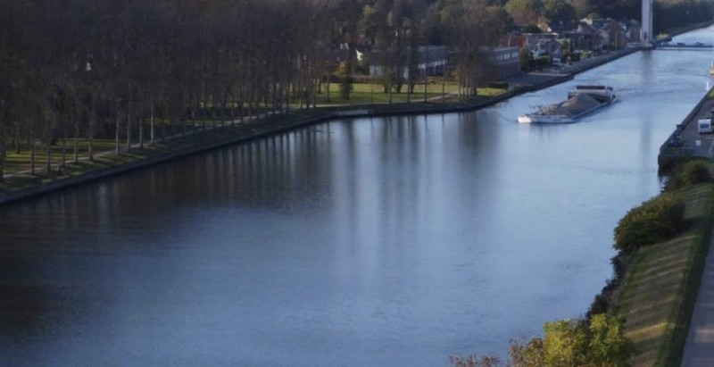 Oliespoor op het Zeekanaal in Willebroek: oorzaak nog onbekend