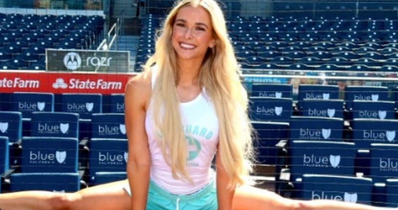 📸 Ex-WWE-ster krijgt label ‘heetste redster ooit’ na opvallende nieuwe sportjob