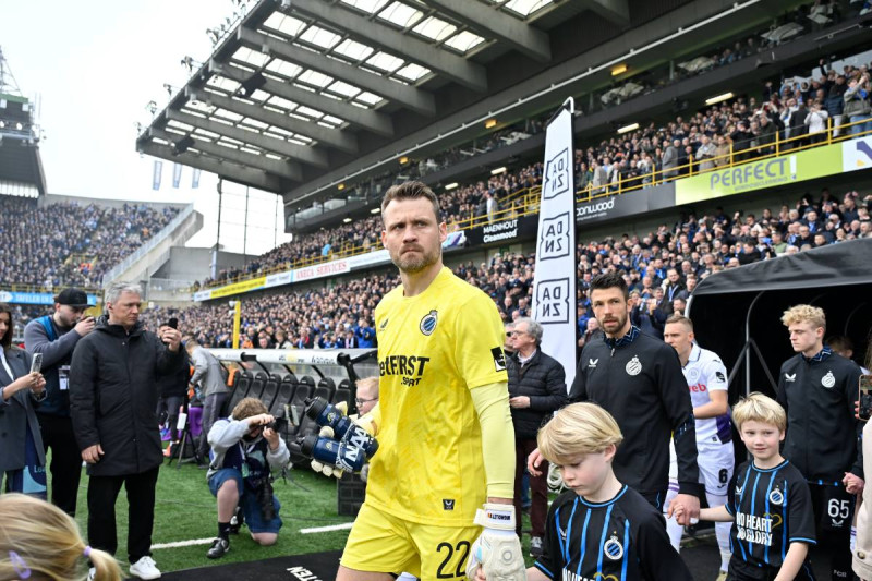 Einde van een tijdperk: Simon Mignolet stopt met voetballen en gaat aan de slag bij de Belgische voetbalbond
