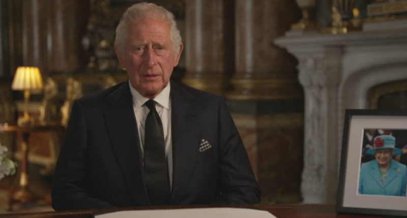 📸 Koning Charles slaat paasboodschap over dit jaar