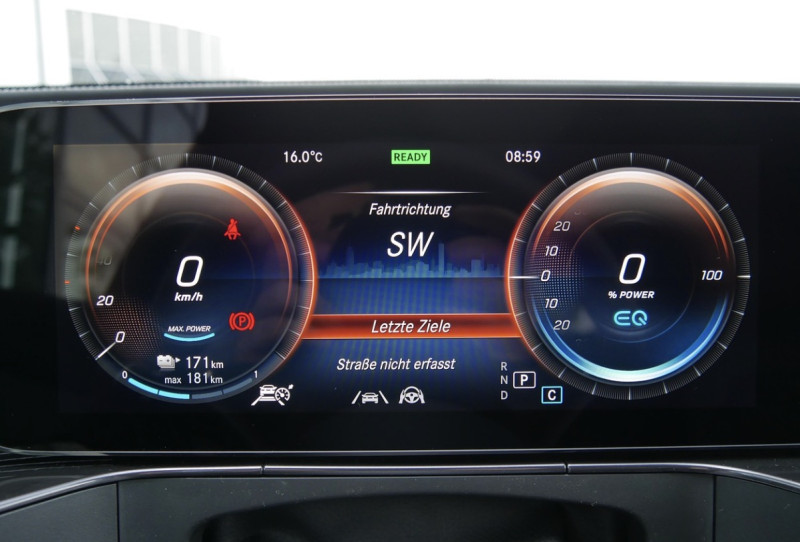 Elektrische auto’s worden goedkoper en rijden verder… zeggen experten. Maar is het echt zo simpel?