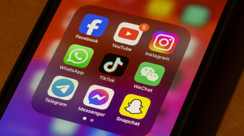 Leeftijdsgrens wordt wet: Vlaanderen verbiedt sociale media onder 13 jaar