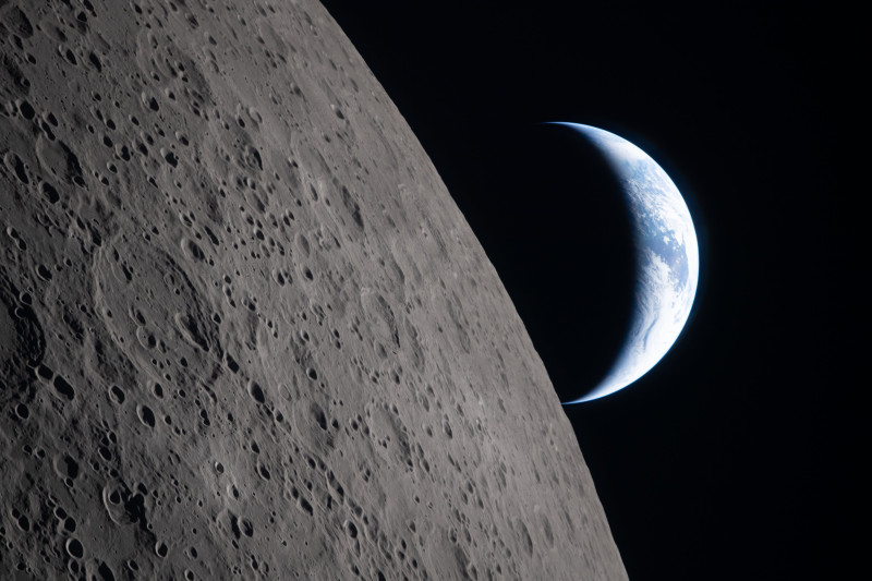 NASA toont adembenemende foto’s die Artemis II-astronauten maakten tijdens hun reis langs de maan