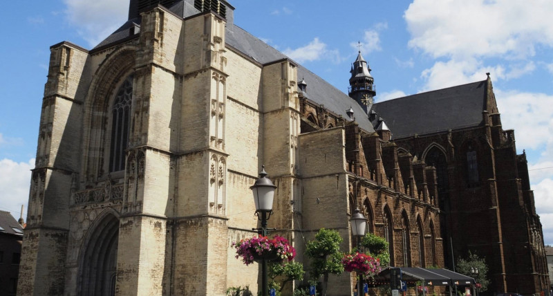 Renovatie Sint-Sulpitiuskerk in Diest loopt vertraging op, maar blijft binnen budget