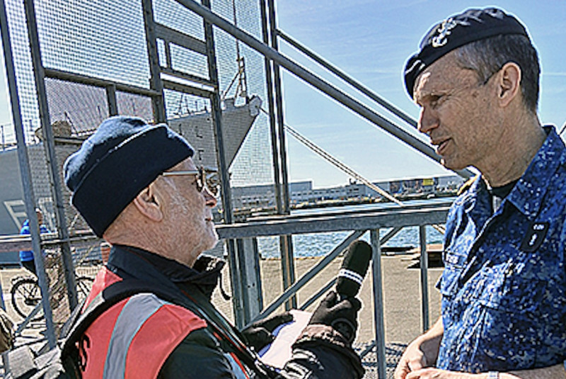 Vanaf de Marinebasis van Den Helder in Nederland, vertrok op zondag 12 april 2026 om 15:00u. het Nederlandse Fregat Zr.Ms. De Ruyter