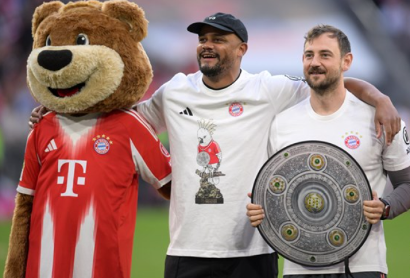 Bayern is opnieuw kampioen, met de kaketoe van Kompany als blikvanger: hoe een dronken vondst cult werd in München