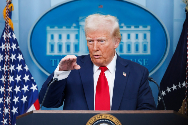 Trump doet het slecht in de peilingen: oorlog met Iran wordt electorale molensteen rond zijn nek