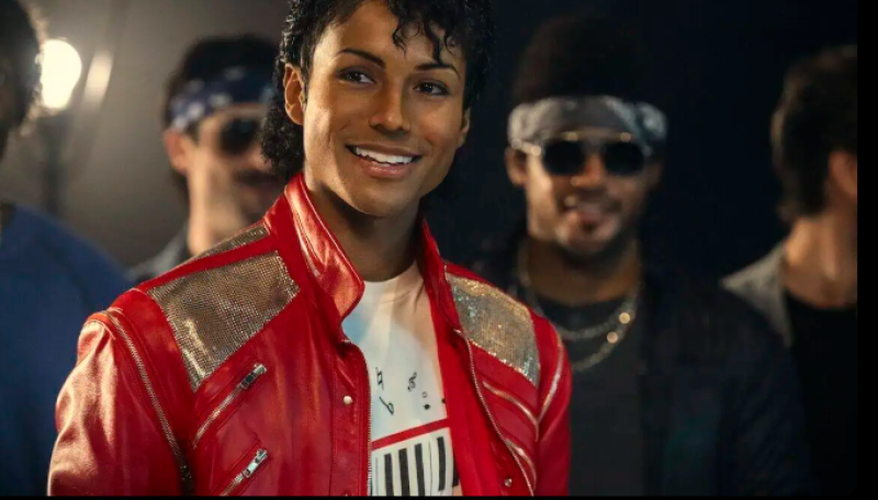 🎥 King of Pop nu ook de King of the Box Office
