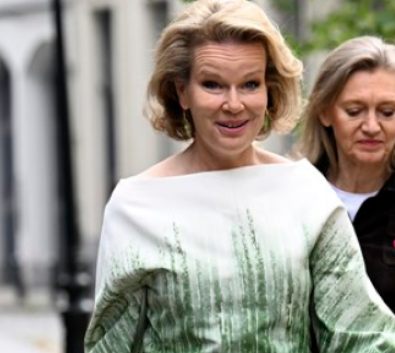 Azalea 'Koningin Mathilde' onthuld op Floraliën