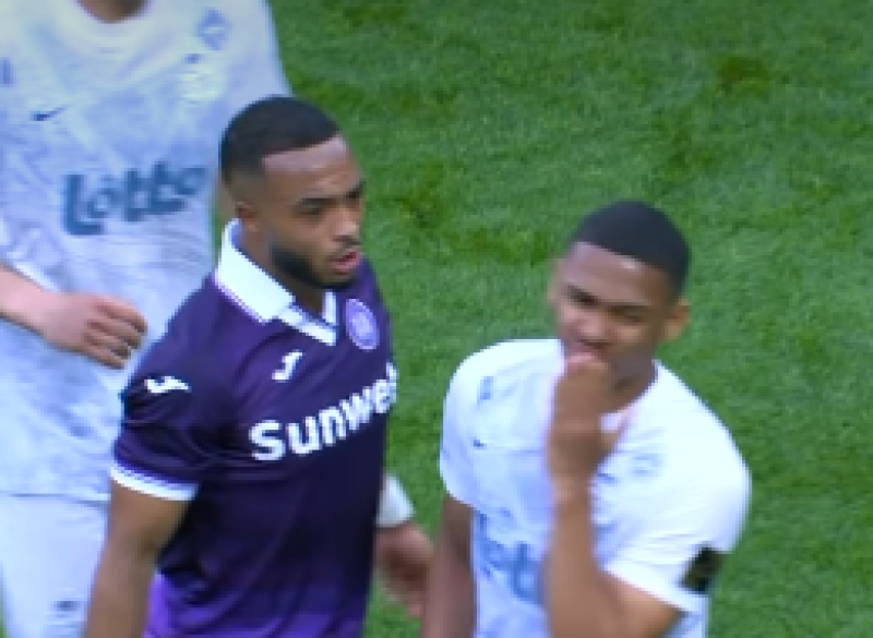 🎥 DAZN toont unieke inkijk in veelbesproken VAR-interventie in Brusselse derby
