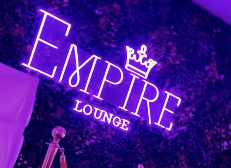Burgemeester Somers sluit shishabar Empire Lounge in Mechelen na vondst van 34 flessen lachgas