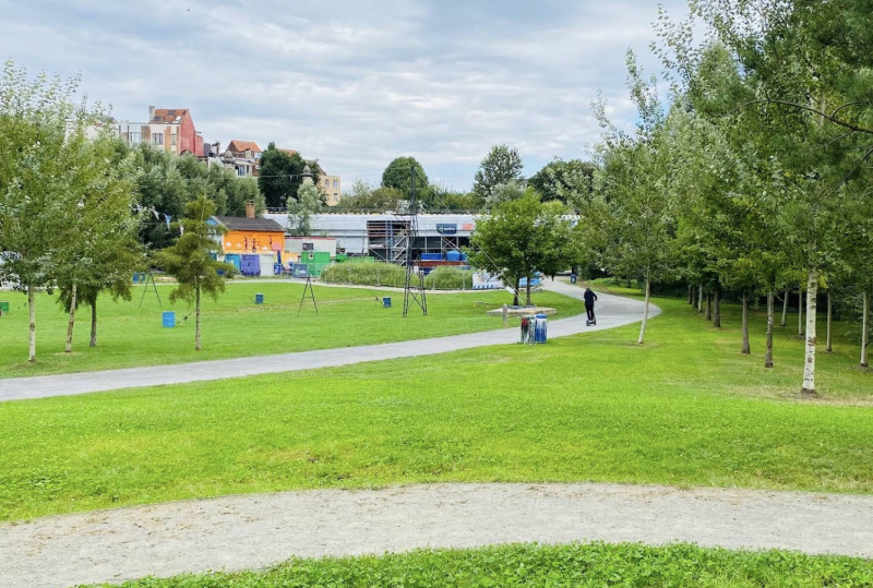 Ahmed (10) heeft zijn favoriete plek gevonden: het grasveld van Thurn & Taxis