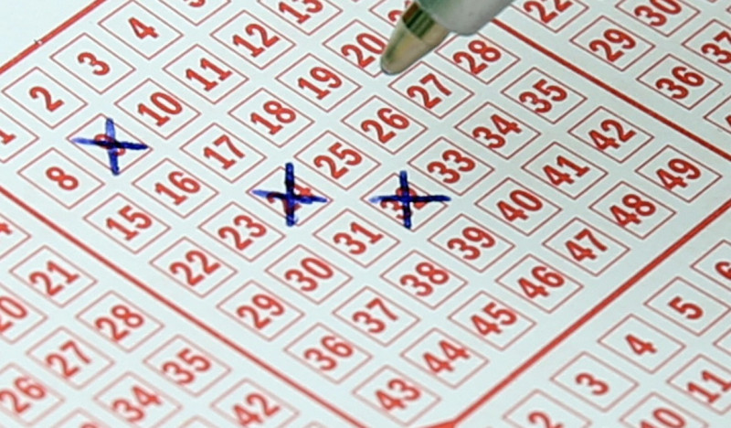 De staat als gokbaas: waarom de Nationale Loterij altijd wint (en jij meestal niet)