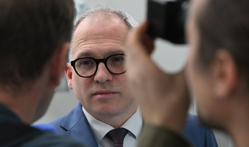 Diependaele geeft zichzelf een ‘speekmedaille’ en noemt zijn akkoord ‘historisch’