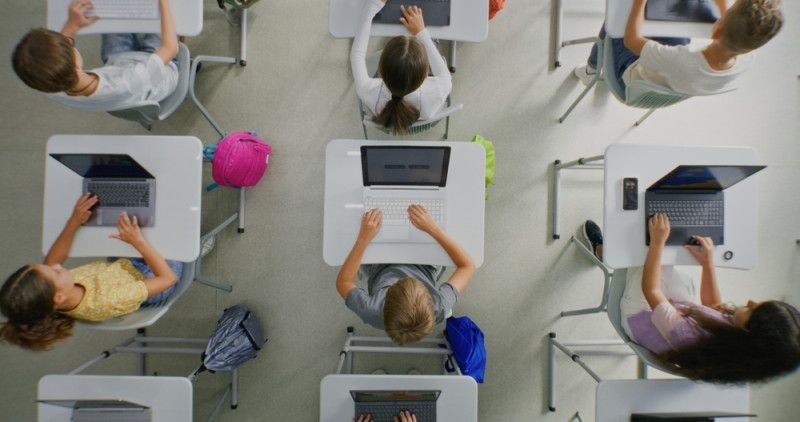 Gratis onderwijs? Alleen als je niet naar de factuur kijkt