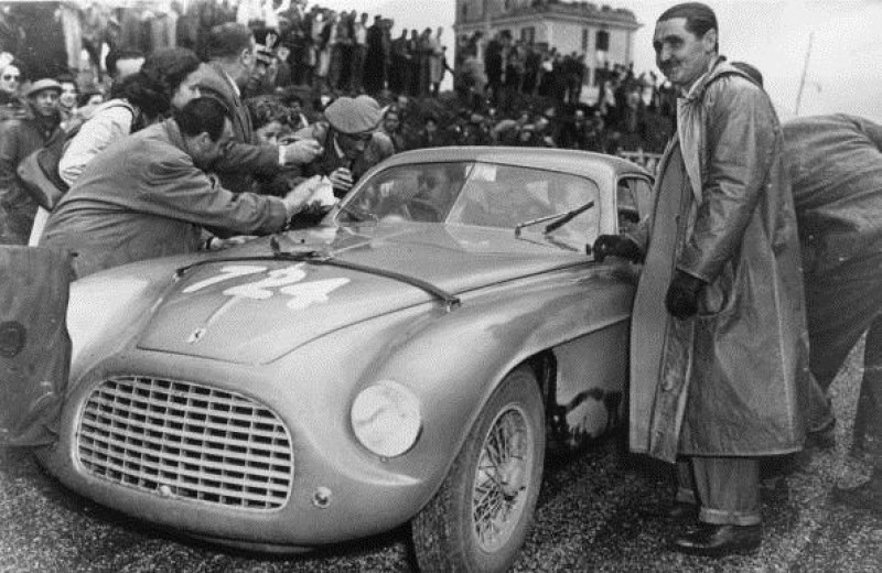Familieleden van betreurde Martin uit Brasschaat zijn echte “petrol heads“: deelname aan Mille Miglia met exclusieve wagens