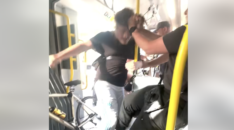🎥  De Lijn is het geweld spuugzat: krijgen ze nu eindelijk bodycams?