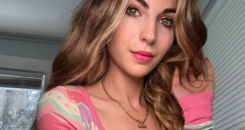 📸 Adult actrice stinkend rijk dankzij bizarre mannenfetisj
