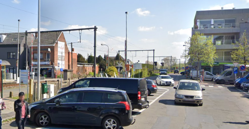 Buggenhout: meerdere dodelijke slachtoffers bij aanrijding trein en schoolbusje